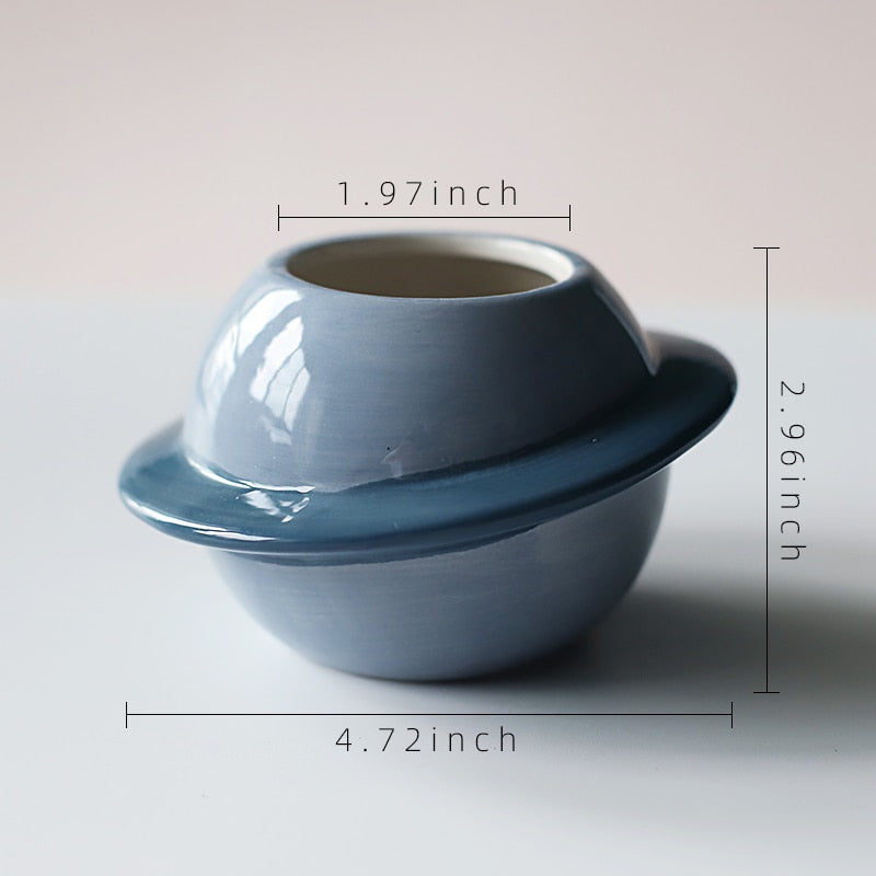 Creative Planet ceramic pot