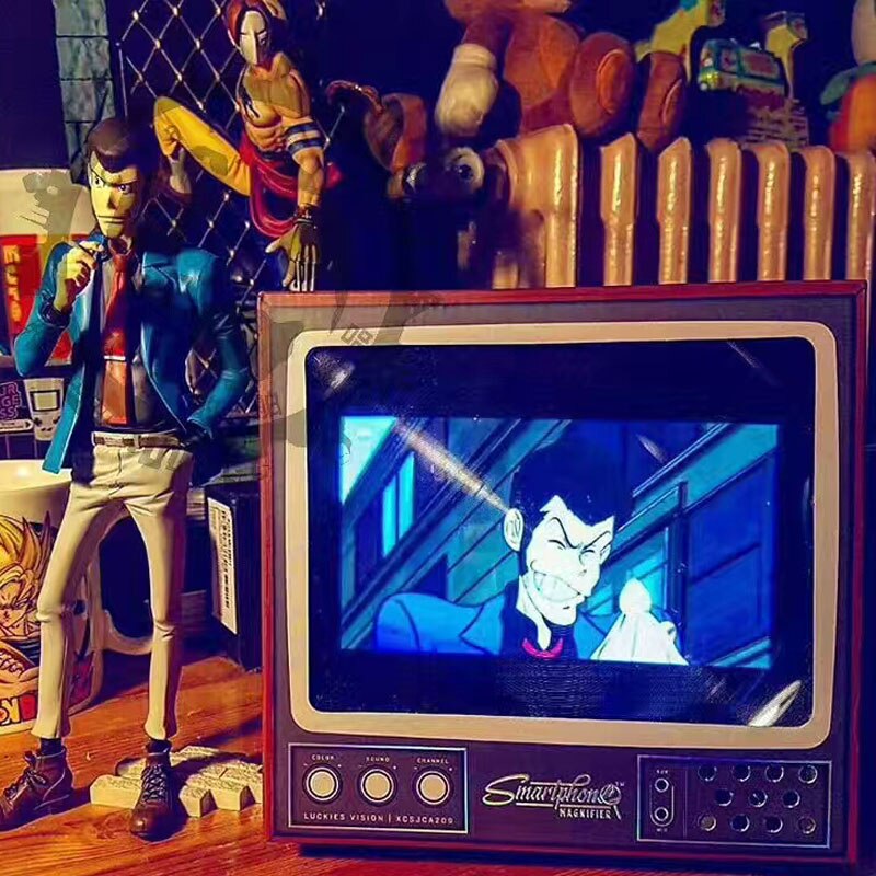 DIY Cardboard Classical TV