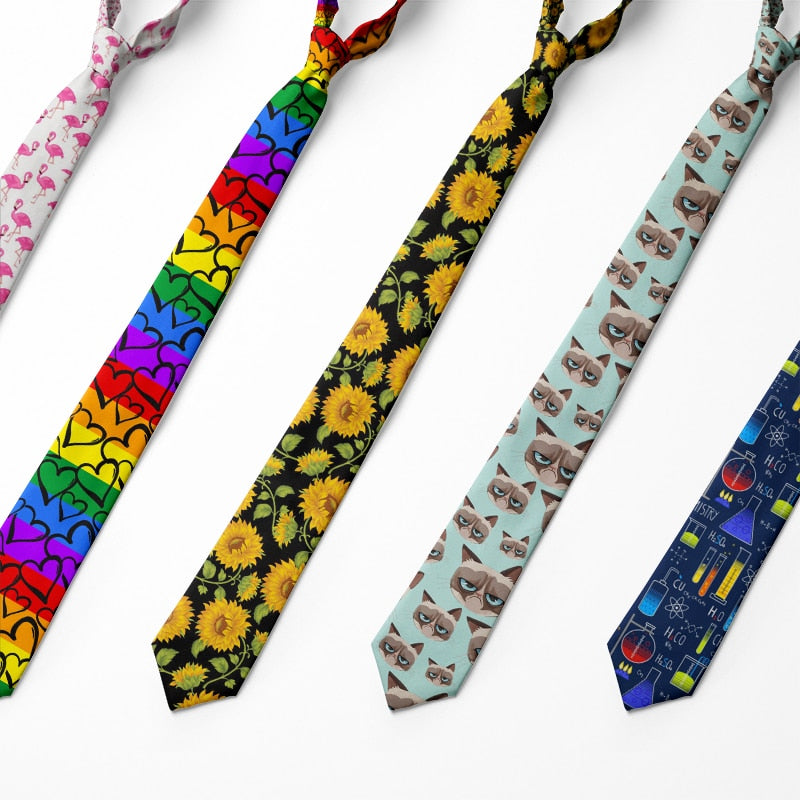 8cm tie! Featuring an upbeat science motif